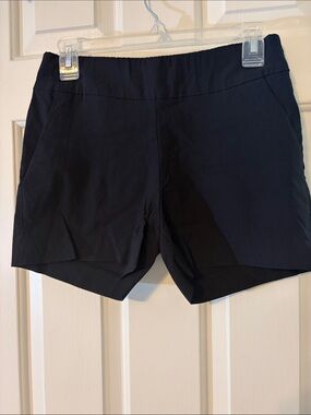 Women’s Black Pull On Shorts
